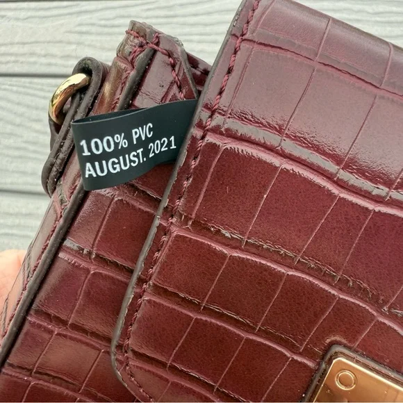 DKNY Rasberry "Cleo NS Phone" embossed Charm Clasp Small crossbody purse - Picture 14 of 14